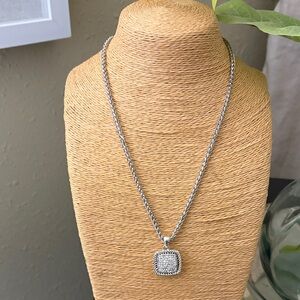 Chic Silver Square Pendant Necklace